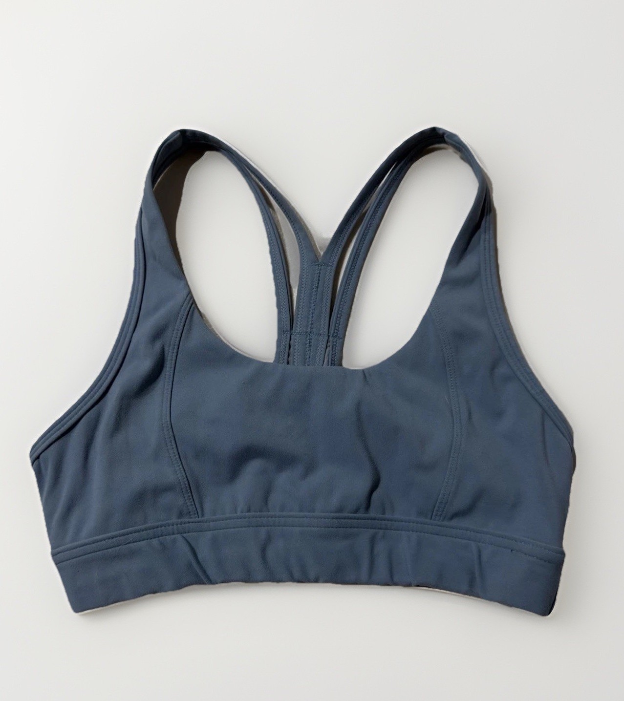 Women's Medium Support Racerback Wireless Pullover Sports Bra Solid Blue M