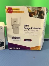 Netgear EX6100v2 AC750 Dual Band WiFi Range Extender Gigabit Ethernet Booster