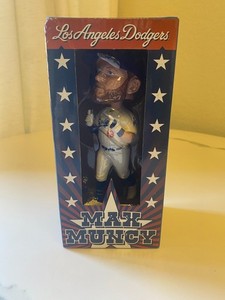Max Muncy ボブルヘッド人形 Max Muncy Bobblehead | eBay