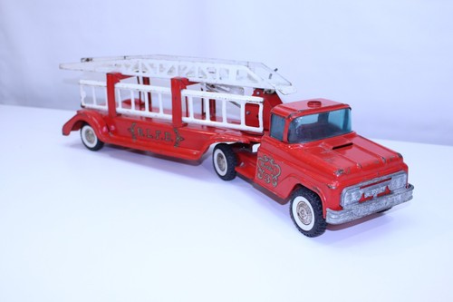VINTAGE Buddy L Fire Dept. Camion Scale Estensioni Acciaio Pressato anni 60 B.L.F.D. #3 Orig - Foto 9 di 24