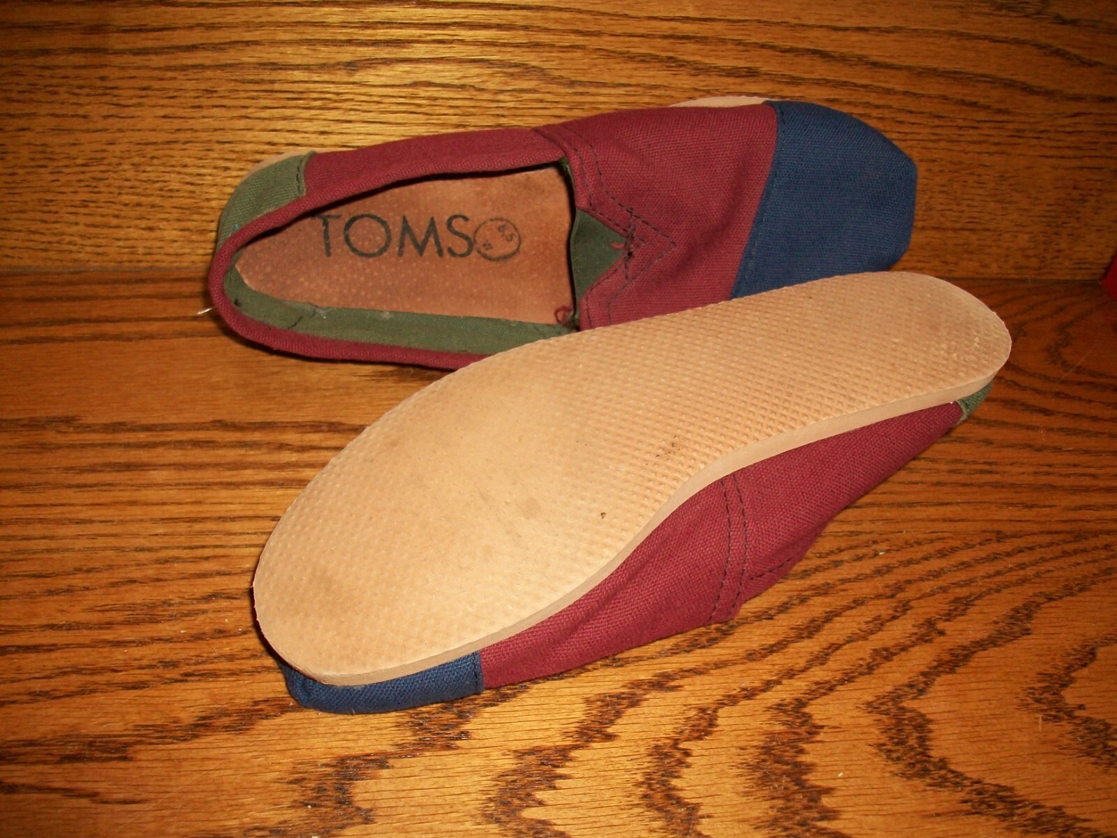Toms Multi colored Canvas Classics flat shoes rou… - image 4