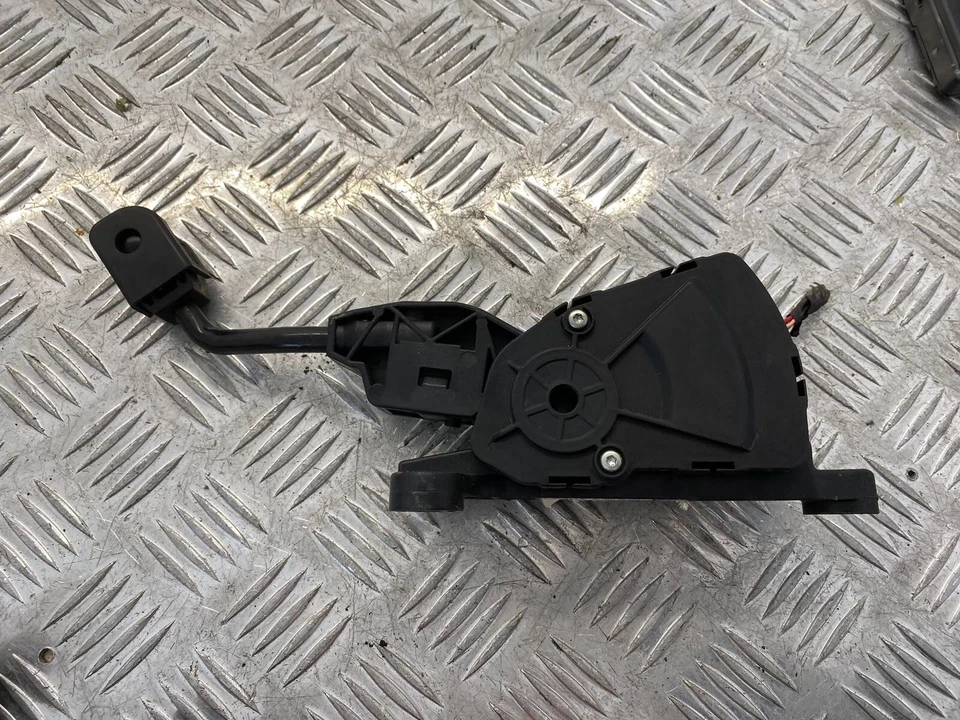 Pedal acelerador acelerador Hyundai ix35 1.7 2010-2015 32727-2s000 Foto 2 de 3