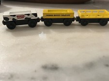 Wooden Thomas The Train Honey, Dairy, And Egg Carts