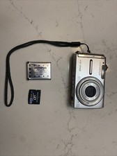 Olympus FE-340 8MP CCD Sensor Compact Digital Camera Digicam Black Zoom