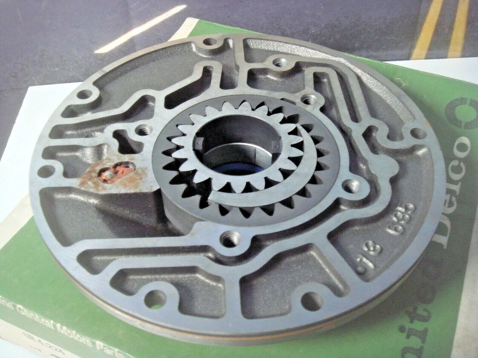 Transmission Pump Body M29 GM 720 Chevrolet 7 3/4" Cast 8630972 8630635 NOS A4 - Image 2 of 4