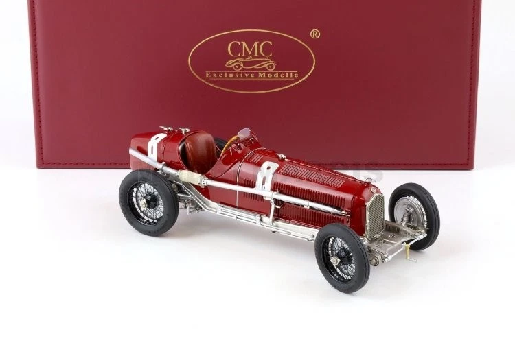 CMC M219 CMC ALFA ROMEO F1 P3 N 8 WINNER ITALY GP 1932 TAZIO NUVOLARI M219 1/18 - Immagine 2 di 3