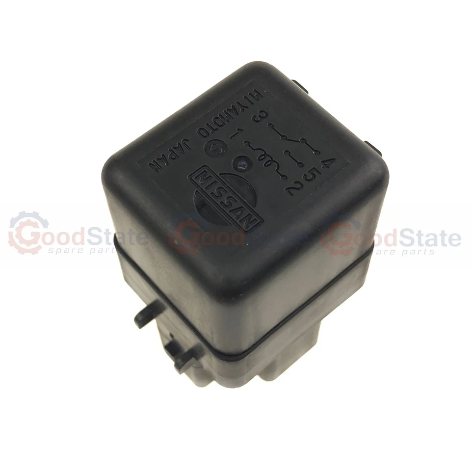 GENUINE Nissan Caravan Cefiro Cima Civilian Crew Cube Cubic Cube Black Relay 12V - Imagen 2 de 4