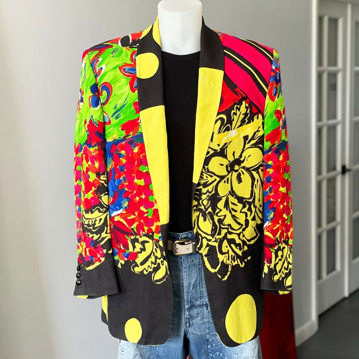GIANNI VERSACE linen men's one button blazer size 46 from S GIANNI VERSACE linen men's one button blazer size 46 from S