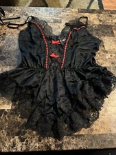 VINTAGE BLACK LACE LINGERIE SMALL