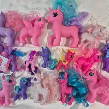 LOT OF 15 MY LITTLE PONY FIGURES MLP