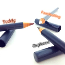 MAC Crayon: BLOOZ, ORPHEUS, TEDDY, FASCINATING, RAVEN, MAGENTA, NIGHTINGALE