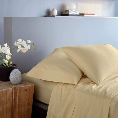 Donna Karan Bedding  Ultra Fine Cotton 600-thread Count  Flat Sheet Gold - Queen