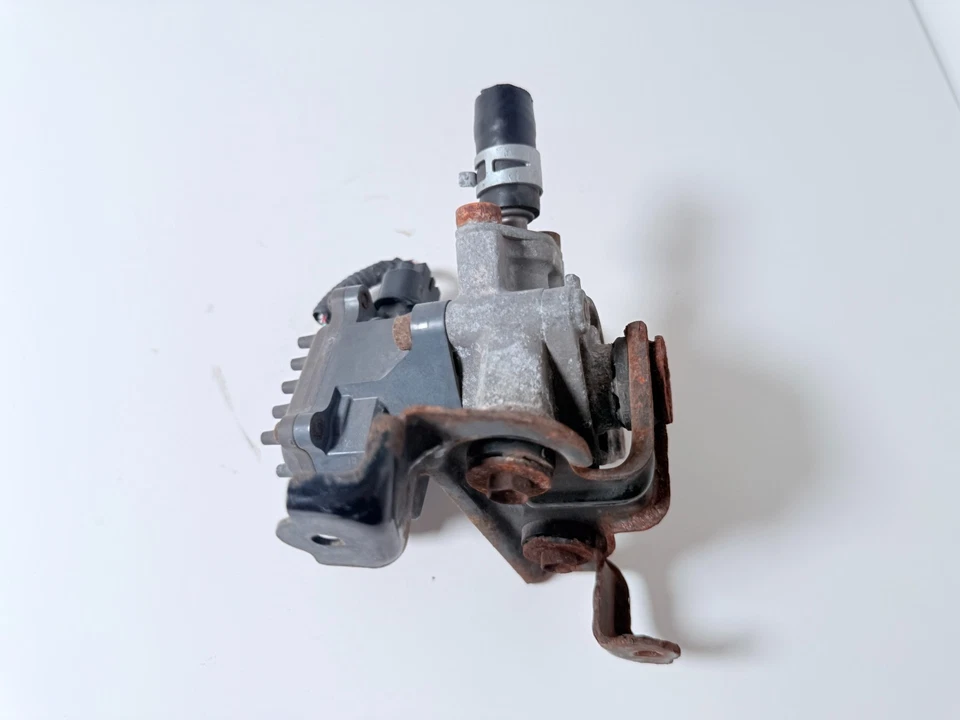 2014 TOYOTA HIGHLANDER OIL COOLER PUMP & MOTOR | OEM - Image 4 of 4