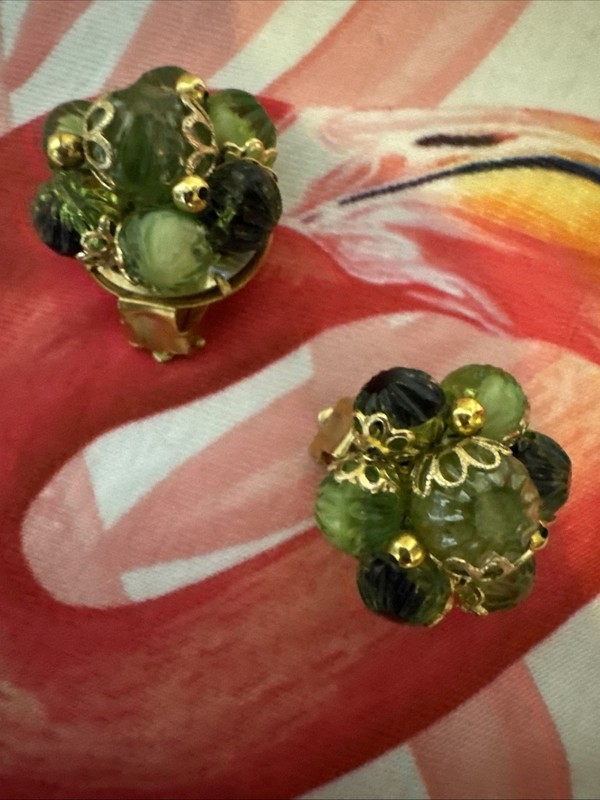 Vtg Costume Earrings Gold Tone Green  Bead Cluster ClipOn Hong Kong Stamp 1950’s