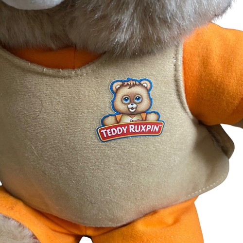 Teddy Ruxpin Retro 2017 Story Telling Bear Target Exclusive Tested and Working - Picture 4 of 7