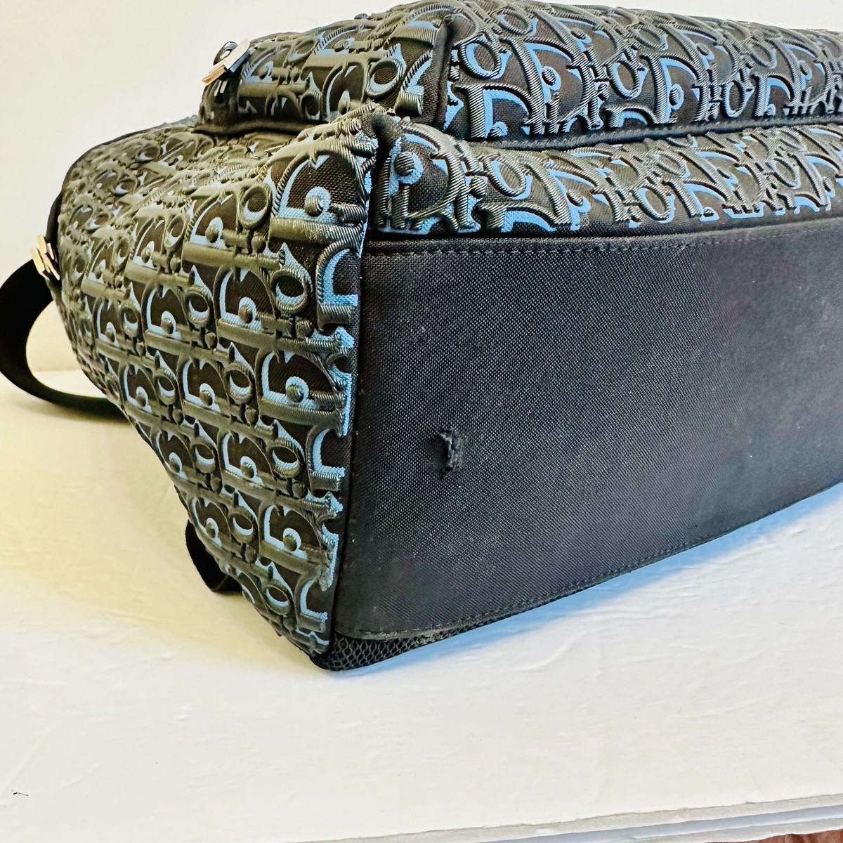 AUTHENTIC DIOR 3D RUBBERIZED EMBOSSED LOGO MESH BACK 