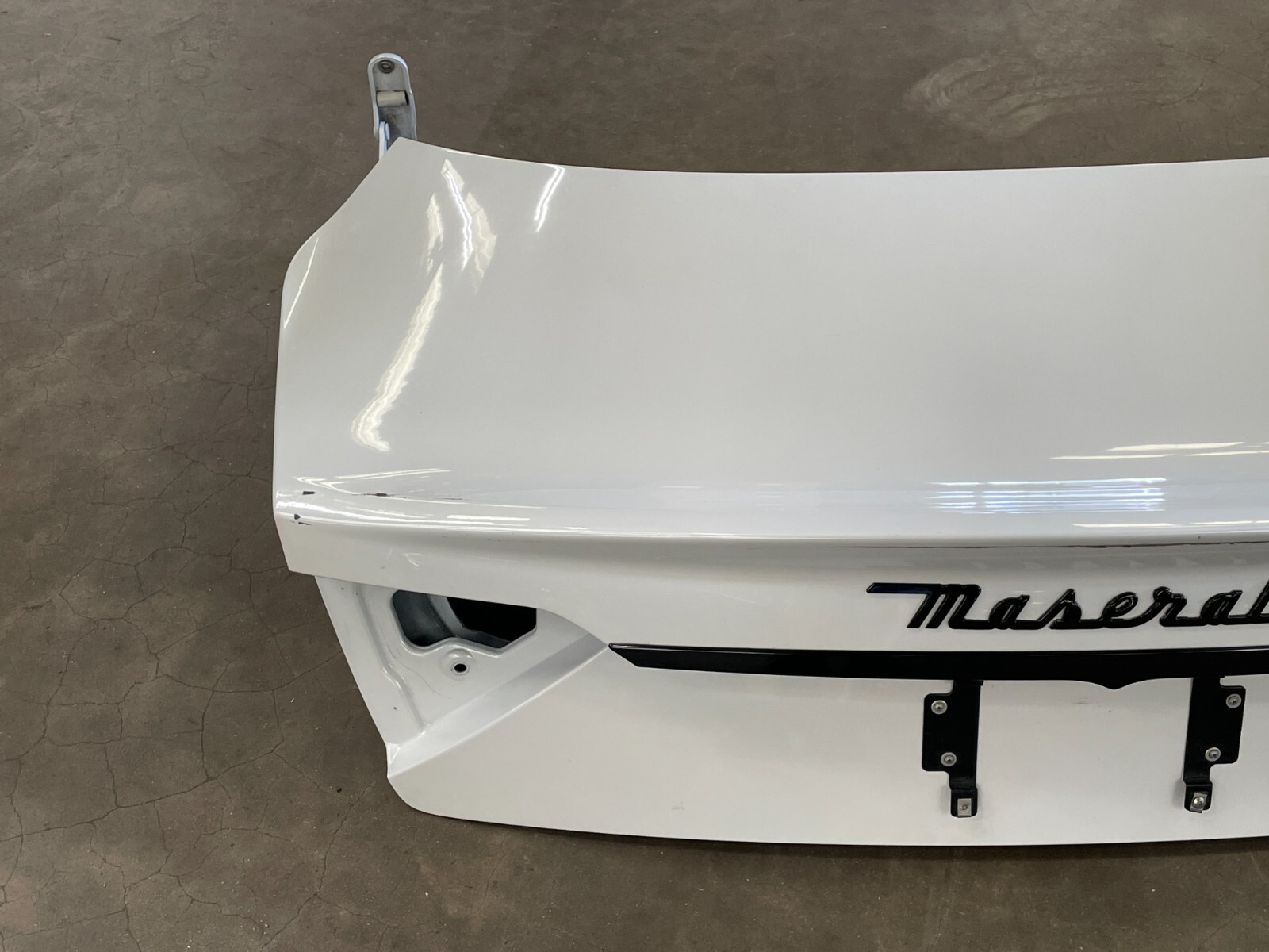2013 2014 Maserati Granturismo M145 Rear Trunk Lid Cover Panel White 1458 OEM