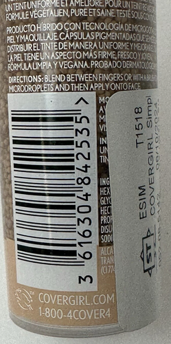 Covergirl Simply Ageless Skin Perfector Essence 30 Light Medium Foundation - Picture 3 of 3