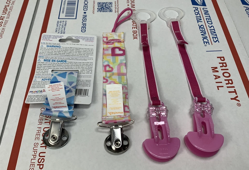 Lote de 4 Clip Chupete Munchkin Azul Rosa Foto 2 de 2