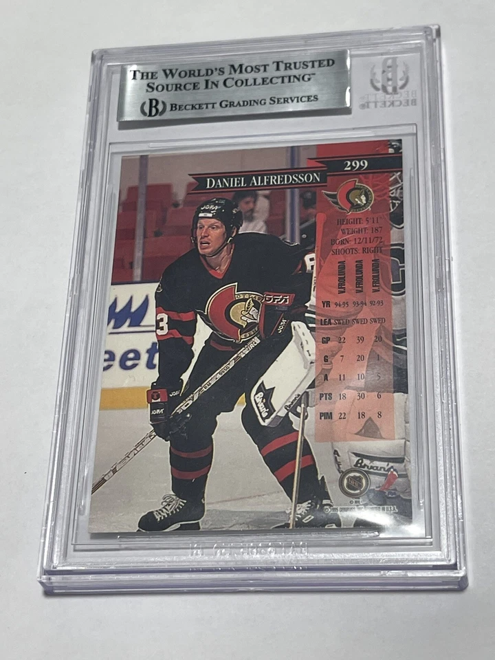 Tarjeta firmada por Daniel Alfredsson Donruss Ottawa Senators IP losa Beckett BAS a Foto 2 de 3