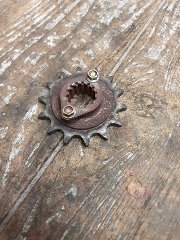 2007 05-08 Ducati Monster S2R 800 Front Drive Chain Sprocket Gear 14 Tooth - Image 2 of 4