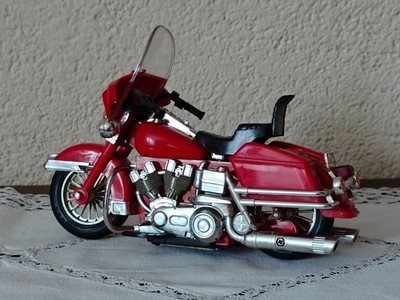 Beetland Harley Davidson FLH Electra Glide Modell Feuerzeug Rot Defekt für Bastl