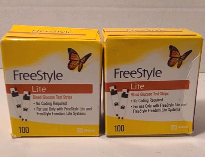 Freestyle Lite Blood Glucose Test Strips 100ct 2x 100 counts Exp 12/26