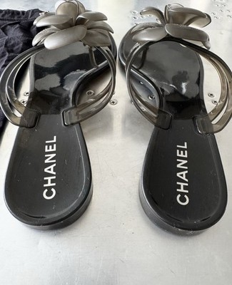 CHANEL Flower Detail Thong Sandals Black/Gray Rubber Camellia Size