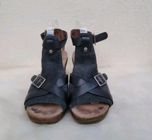 Dansko Dominique sandals EU 41 womens 10.5 black leather block heel buckle - Picture 2 of 6