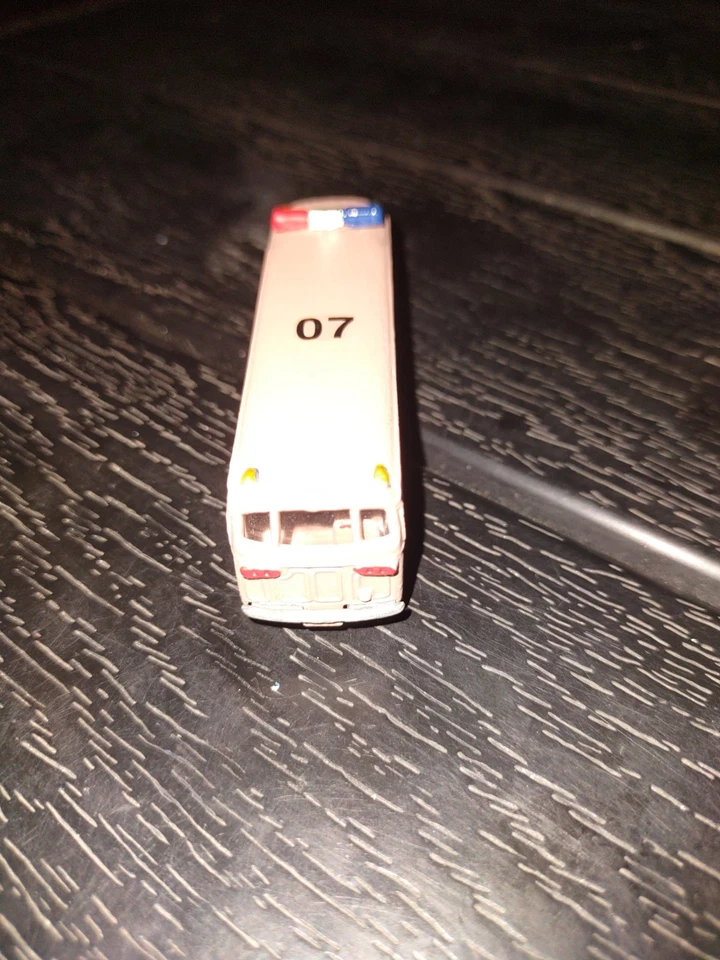 Tomica Mitsubishi Fuso Bus Vintage Custom Painted & Decaled For... - Image 4 of 4