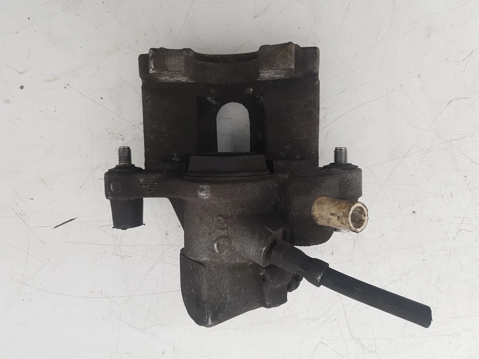 PINZA FRENO TRASERO DERECHO VOLVO V40 OSR 2012-17 36001766 12 MESES DE GARANTÍA Foto 3 de 4