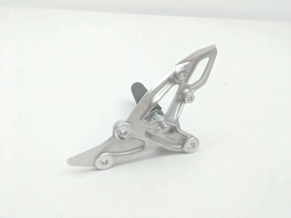 17 BMW R1200RS 17 reposapiés plataforma clavija conductor delantero derecho 8540797 Foto 4 de 4