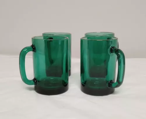 1970's Vintage Set of 4 Emerald Green Glass Mugs With Gold Trim Rim