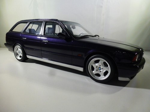 1:18 Ottomobile BMW E34 M5 Touring Diamond Black 1994, OT198 - Bild 4 von 13