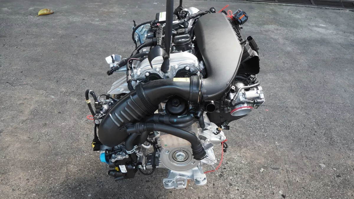 MERCEDES W213 E350 / C257 CLS300 2.0 M264920 COMPLETE ENGINE 