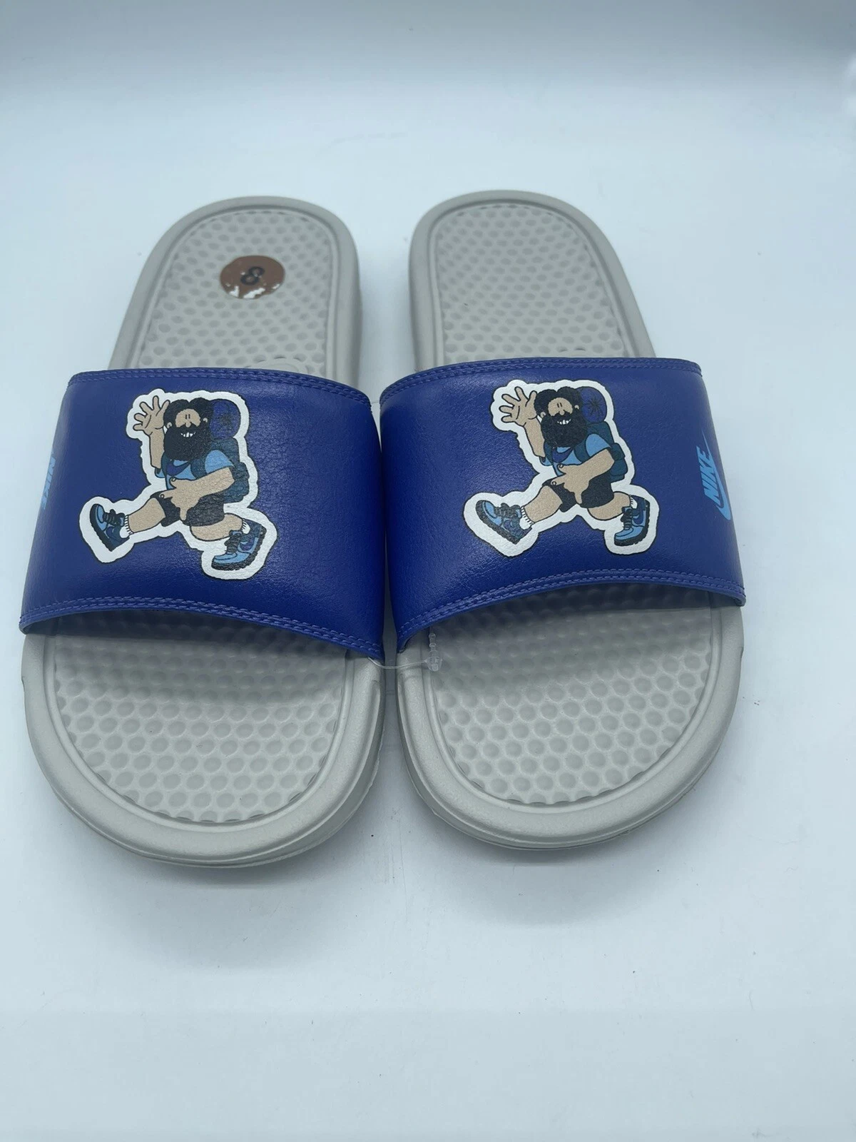 Nike Benassi JDI Print SLide Uomo TG 8 Hiker Cartoon 631261 038 Nuove senza etichetta