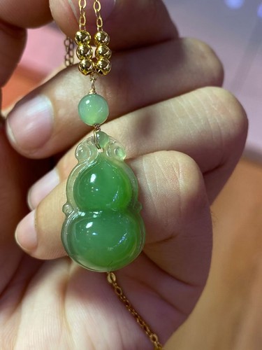 Certified Natural Jade Russian Gemstone Sterling pendant 23*14*7mm Grade - Picture 3 of 5