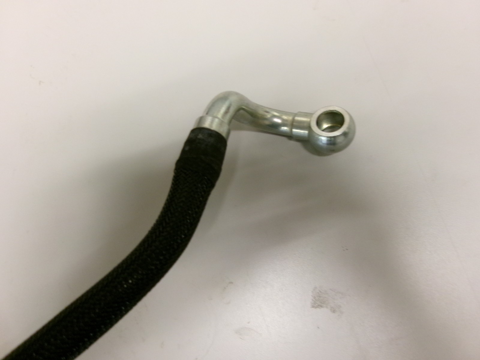 Maserati GranTurismo 2004-2019 Hose pipe P/N 240318