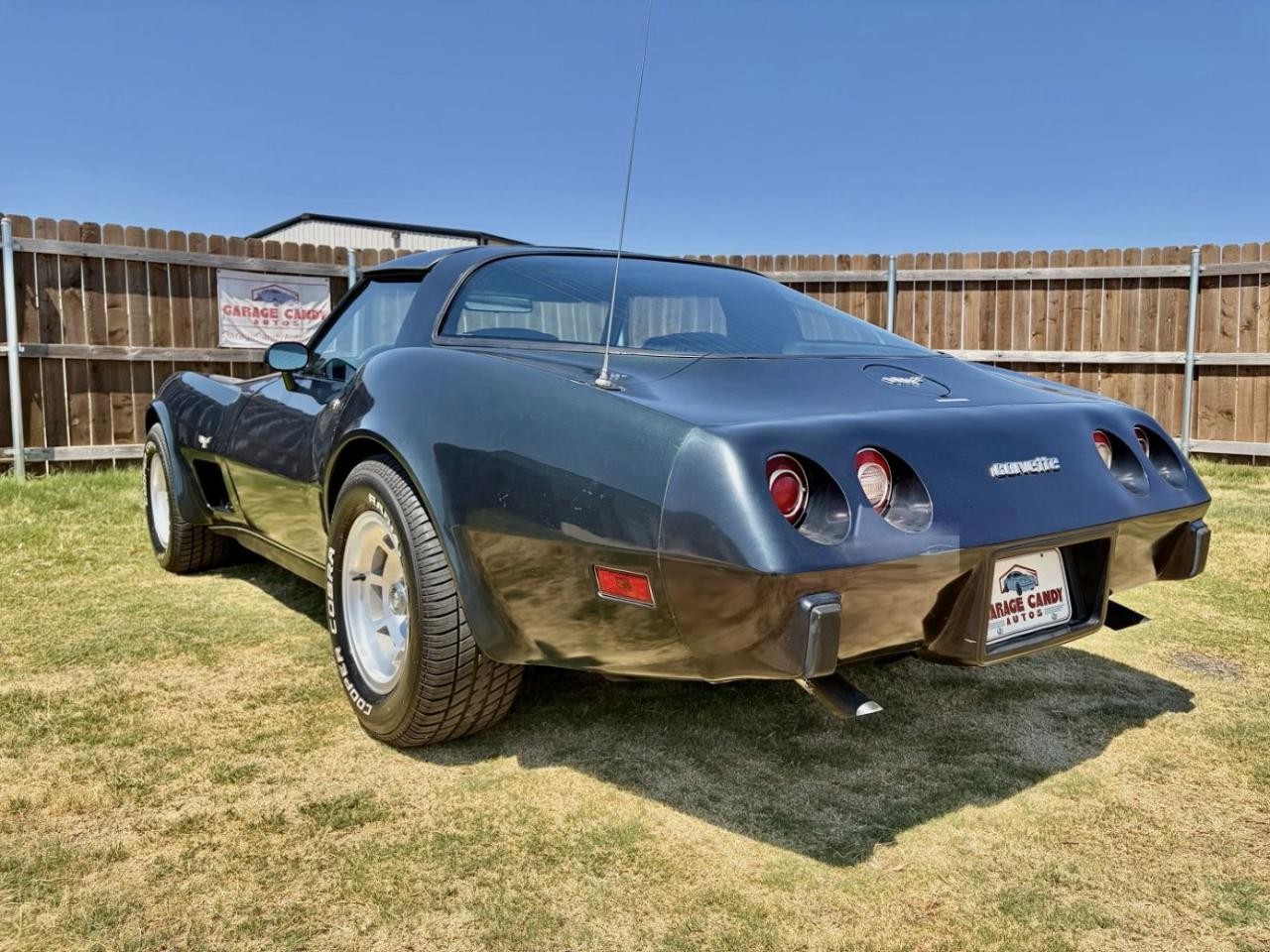 1979 Dark Green Chevrolet Corvette   | C3 Corvette Photo 7