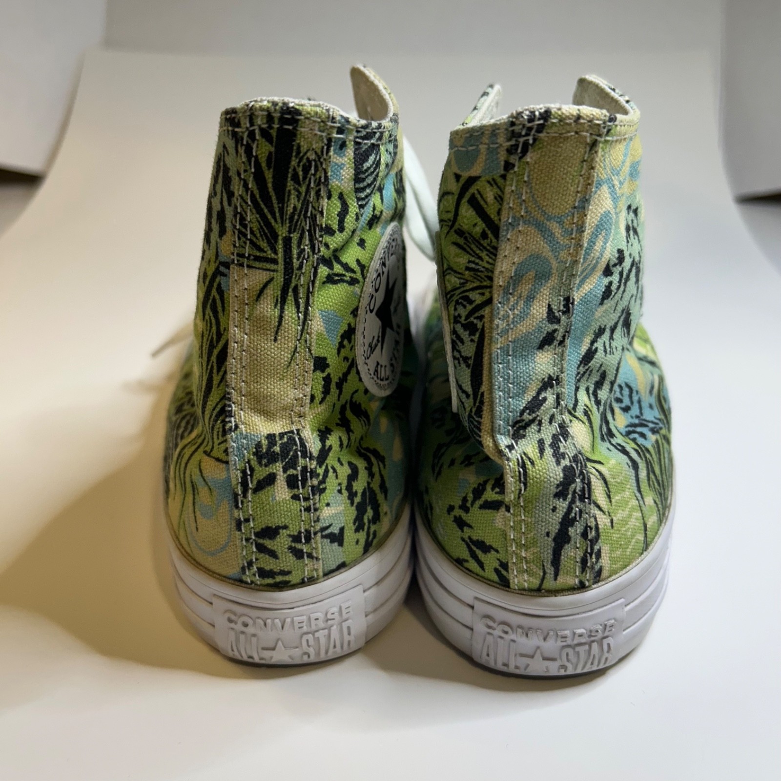 Converse High-Top Chuck Taylor All Star CTAS Canvas Tropical Green Floral Sz 7.5 thumbnail 7