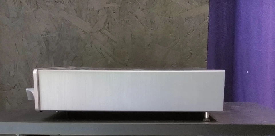 YBA 2 PRE preamplificatore - Immagine 3 di 4