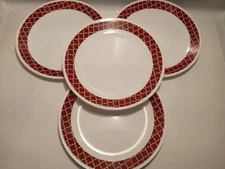 Set of 4 Corelle Crimson Trellis Dinner Plates 10-1/4" Diameter Excellent