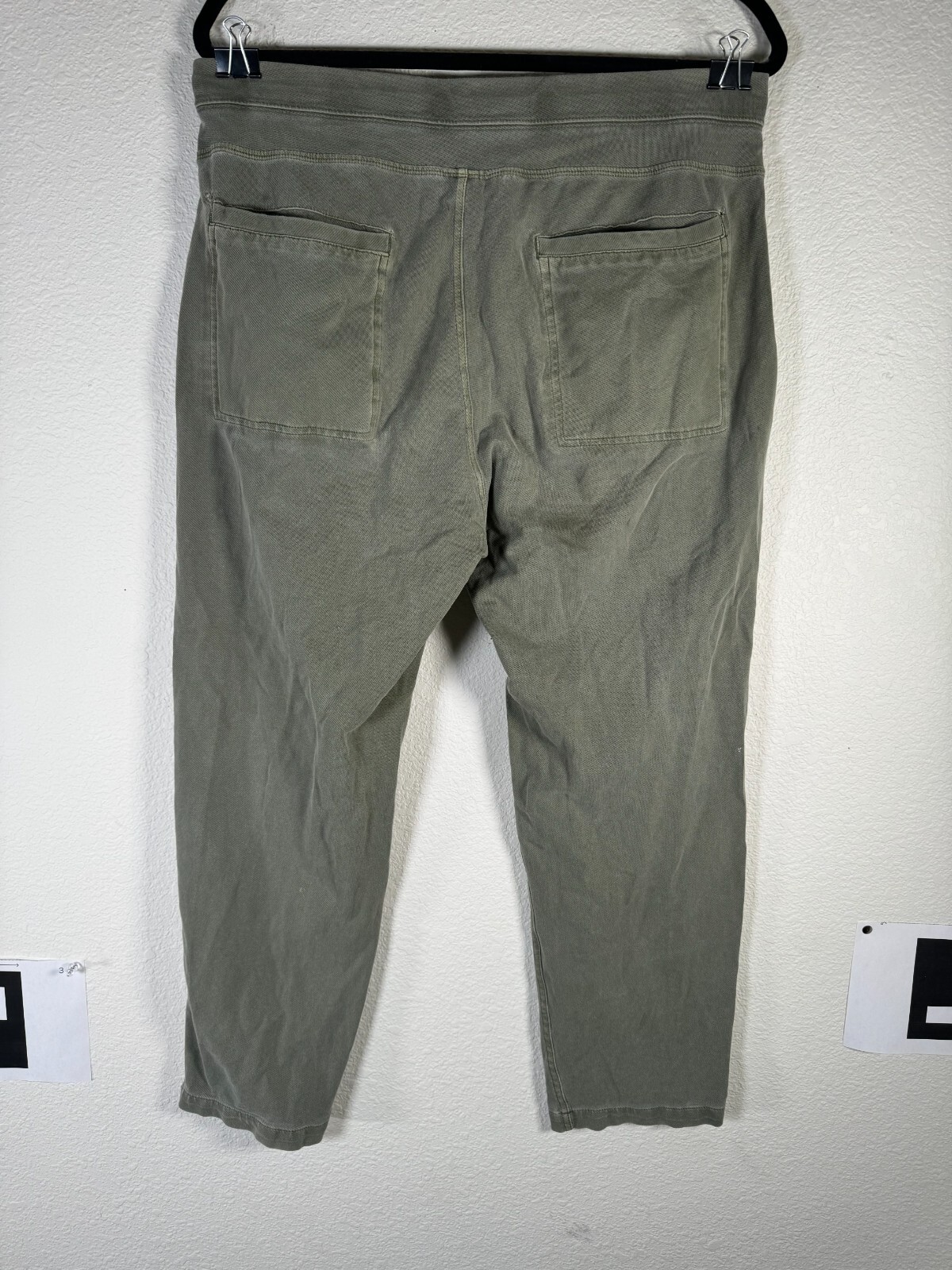 Tommy Jean Cropped Jogger Pants Green Casual Elastic Drawstring | L | 35 x 26 thumbnail 5
