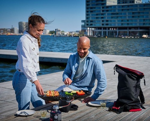 NomadiQ Portable Compact Lightweight Folding Gas BBQ Grill (luxury giftbox) - Picture 8 of 12