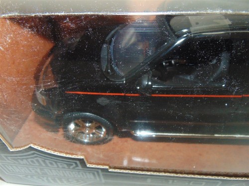 Ertl Collectibles American Muscle 2001 Harley Davidson F-150 Pick-up-1:18-NISB - Picture 5 of 11