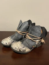 TMA EYES Women's Tie-Accent Leather Lazy Wear Slip-on Ankle Boots Size 38/8 NWOB