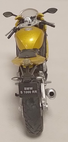 Moto BMV S 1000 RR Welly 11Centímetros Metal - Imagen 4 de 4