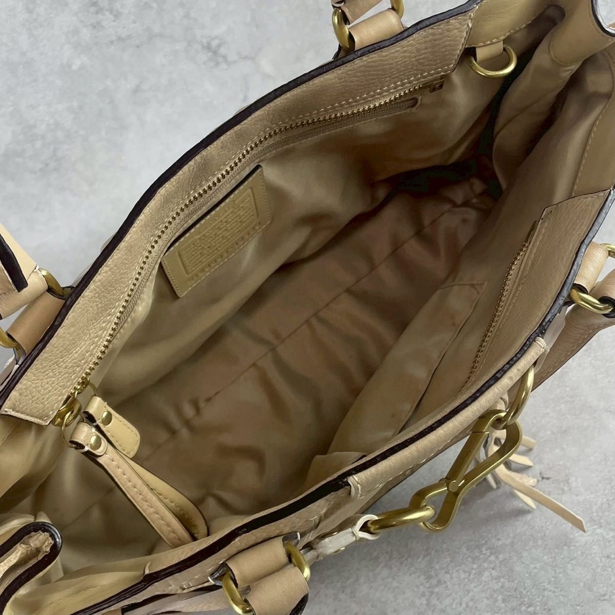 Excellent Condition A4 Compatible COACH Tote Bag … - image 8