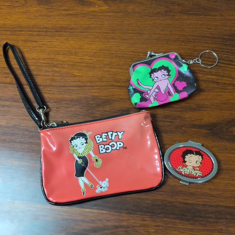 3 Piece Betty Boop Coin Purse Set With Mirror