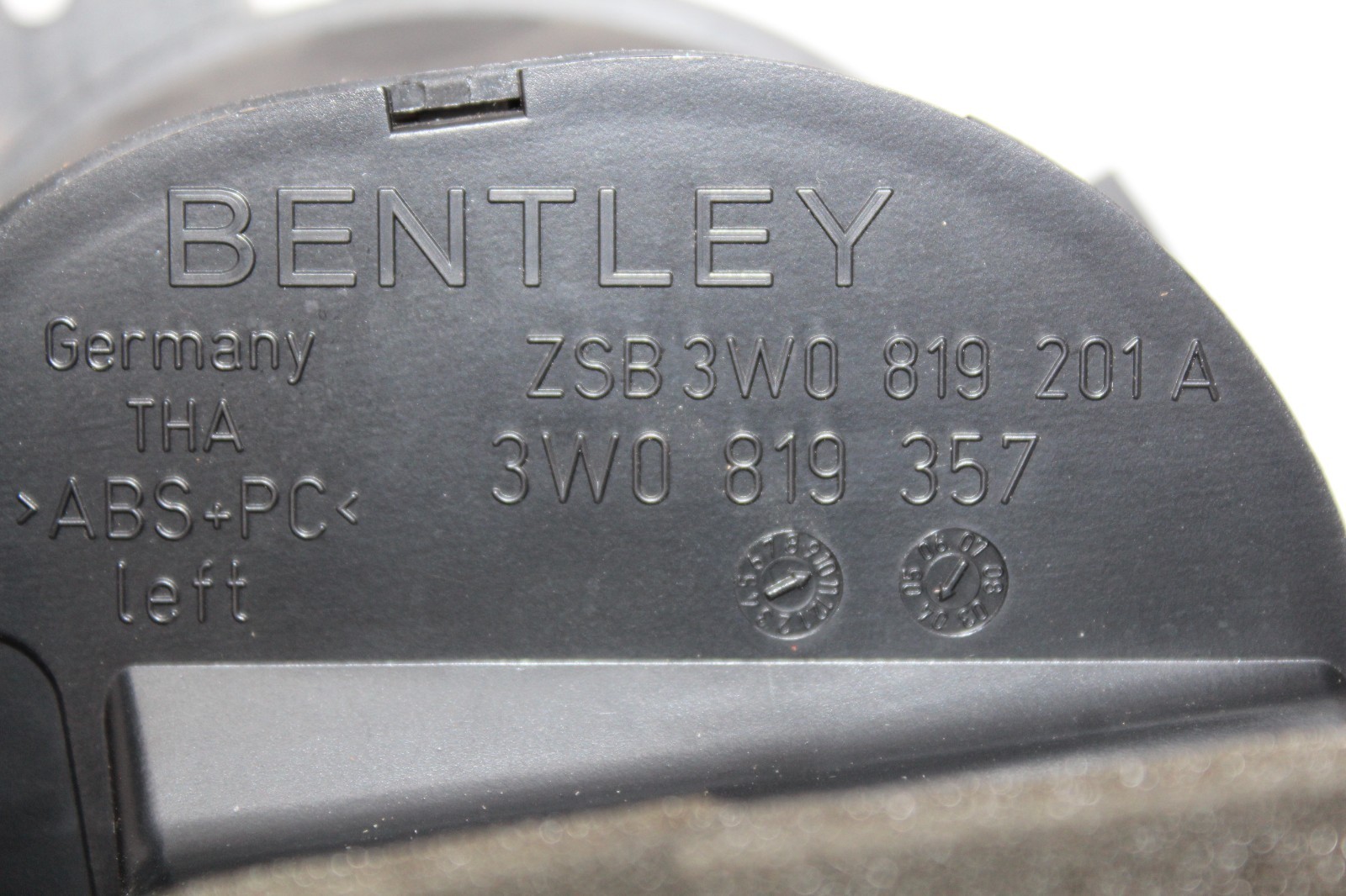 2003-2013 Bentley Continental GT GTC Left Driver Dashboard A/C AC Air Vent